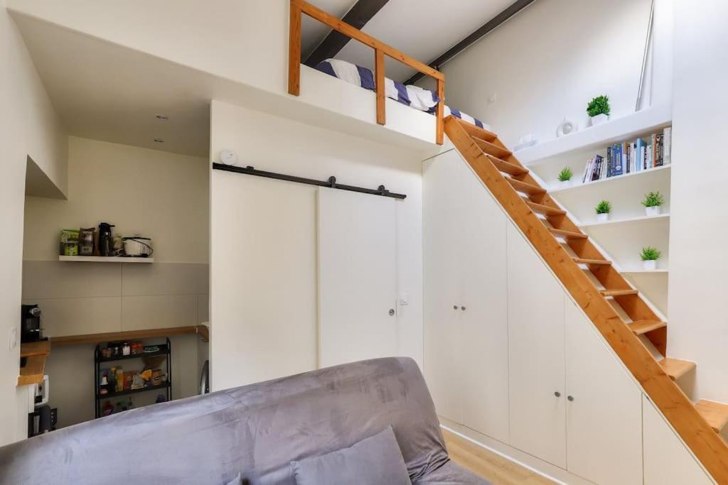 Appartement Studio Lumineux Proche De La Place D'italie Parijs